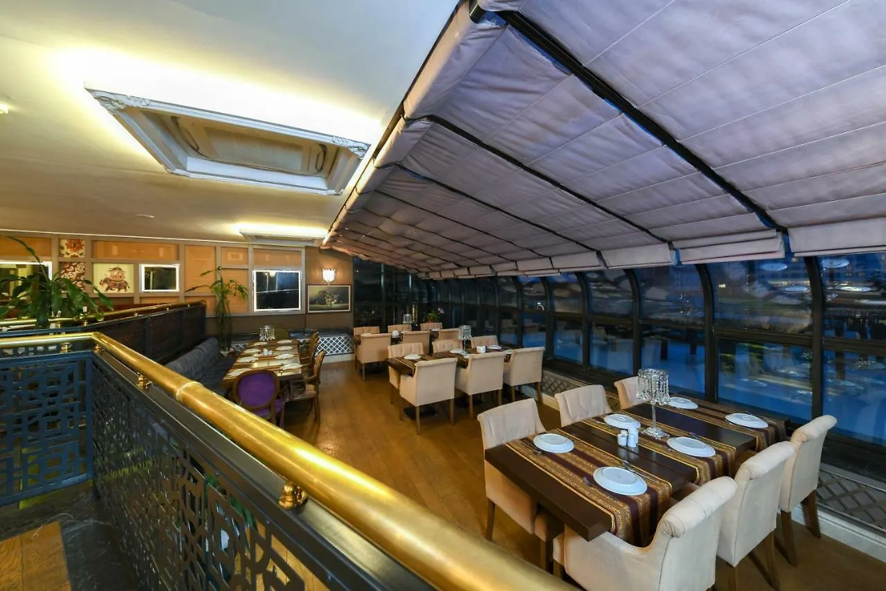 فندق جراند ستار اسطنبول 4*,